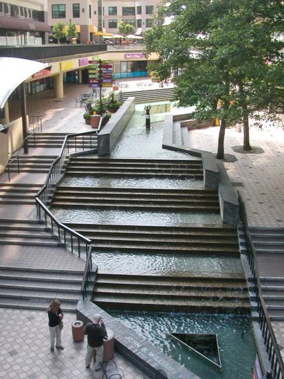 Oakland City Center shopping district  Oakland, California  May 2012 Here's a closer look at the shopp...