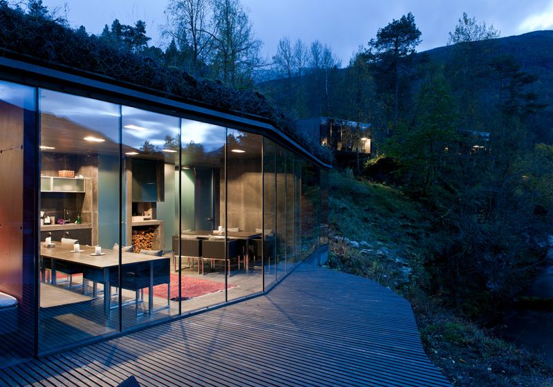 14 Photos that help explain what a "landscape hotel" is