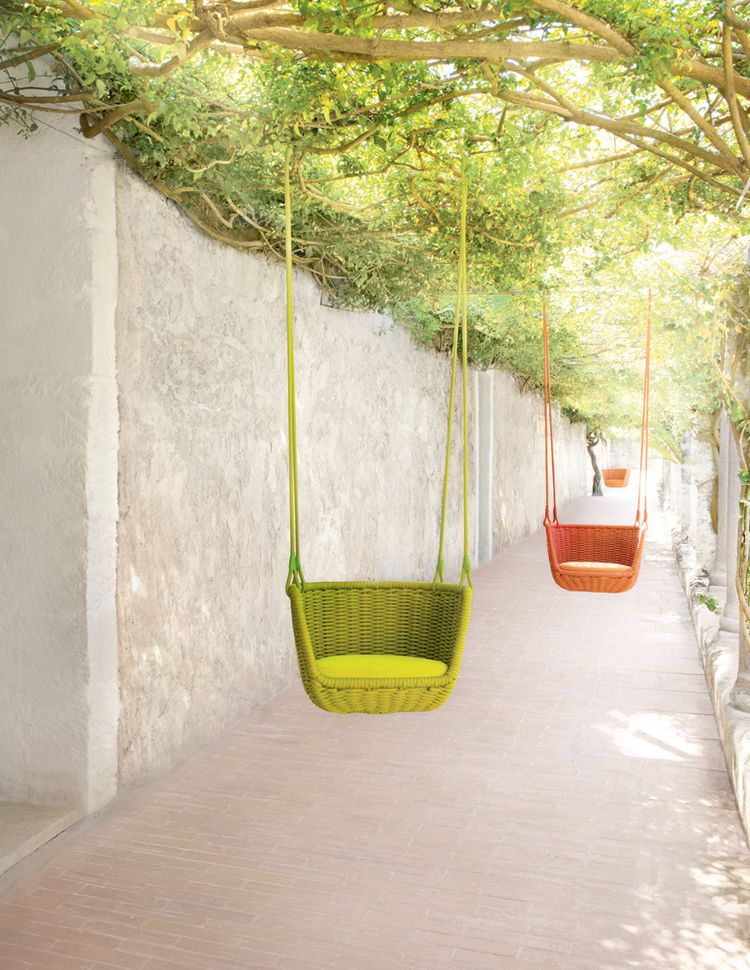 Discover the best outdoor-furniture-exhibition-jack-lenor-larsens-longhouse on Dwell