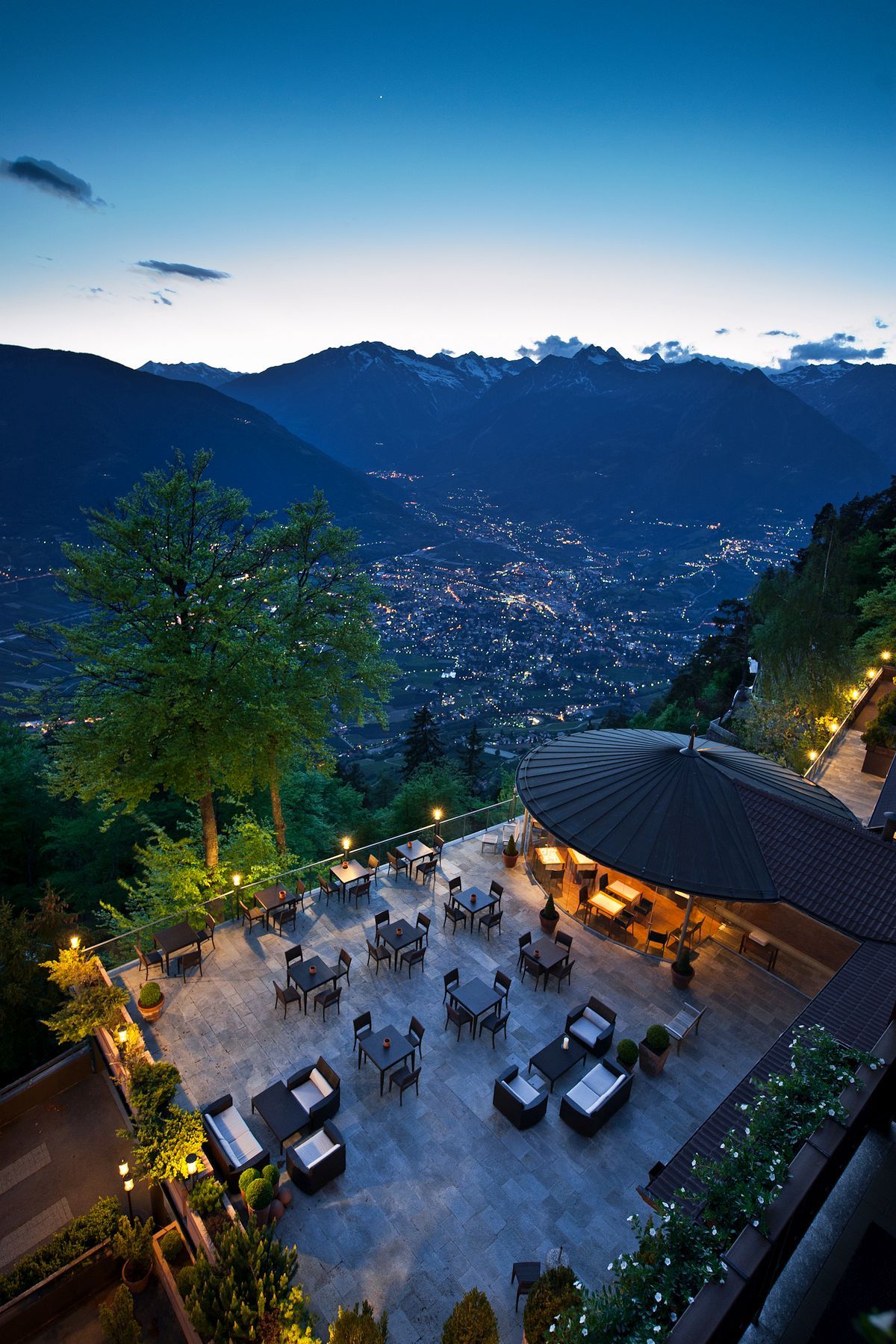 MIRAMONTI Boutique Hotel Tucked away in the mighty...