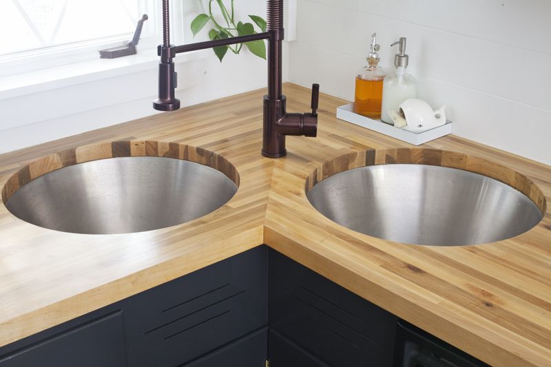 7 Reasons Why You Should Have An Undermount Sink In Your Kitchen