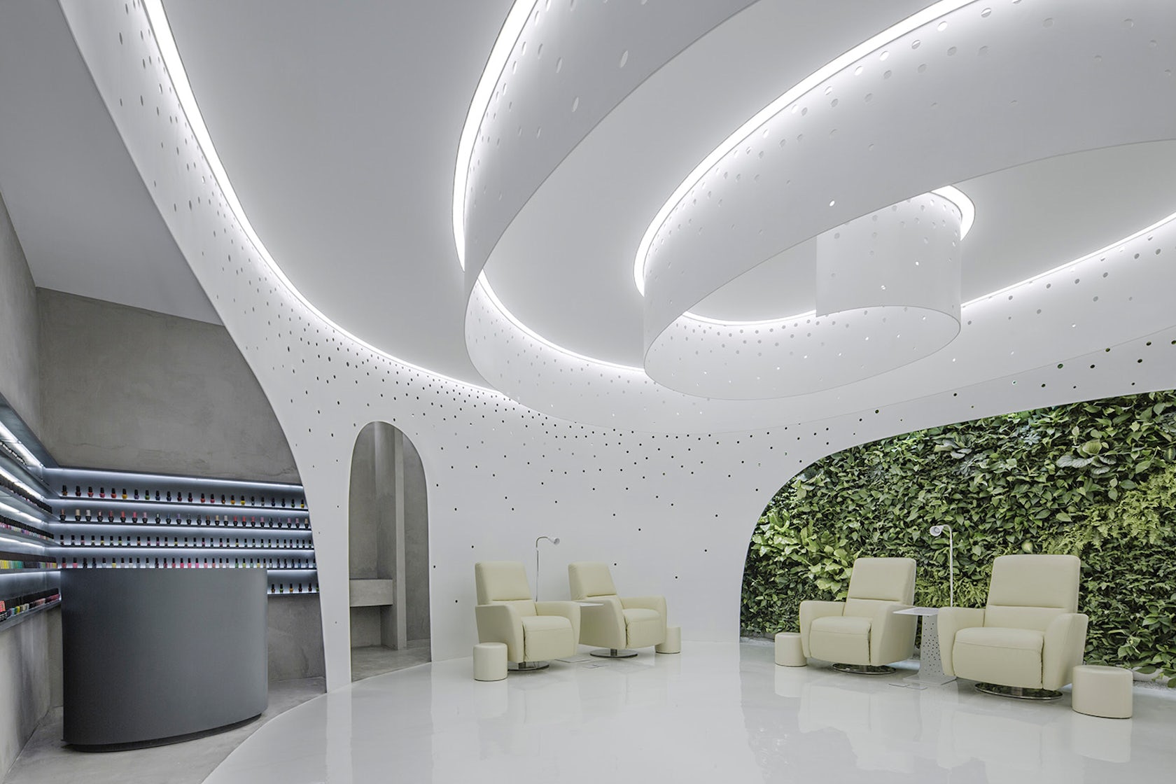 Lily Nails - Nail and Eyelash Salon by ARCHSTUDIO