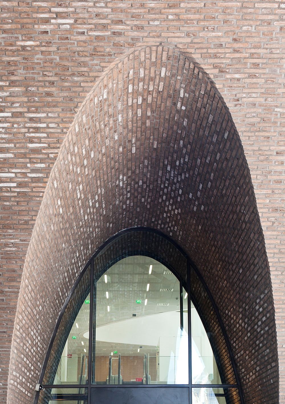 Gruppo industriale specializzato in soluzioni ceramiche all’avanguardia