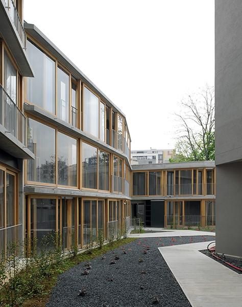 Bioclimatic building of social housing in Paris