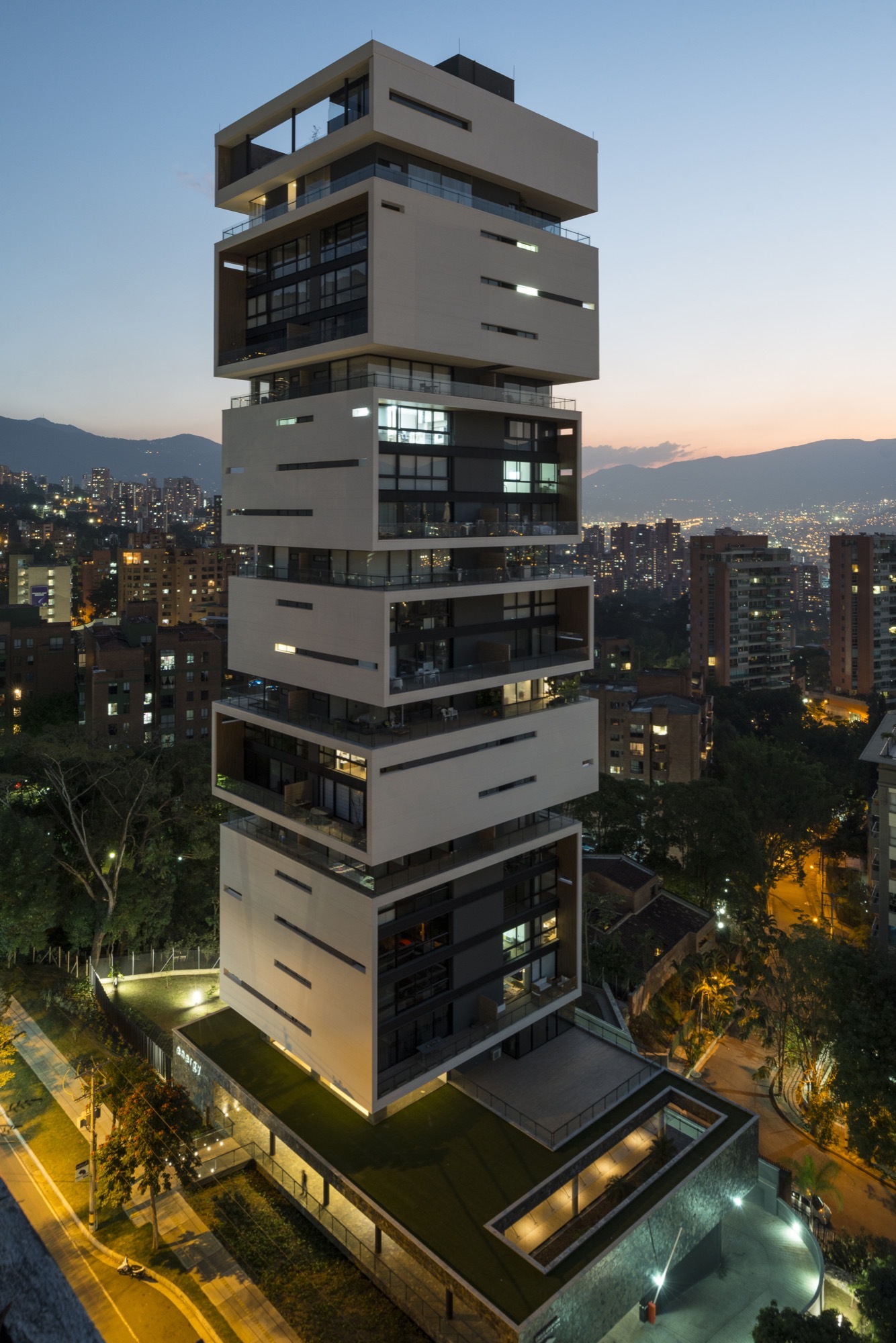 Gallery of Energy Living  / M+ Group  - 14