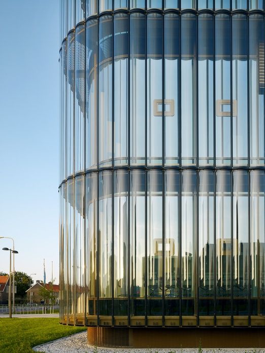 VAN WAGENINGEN   ARCHITECTEN