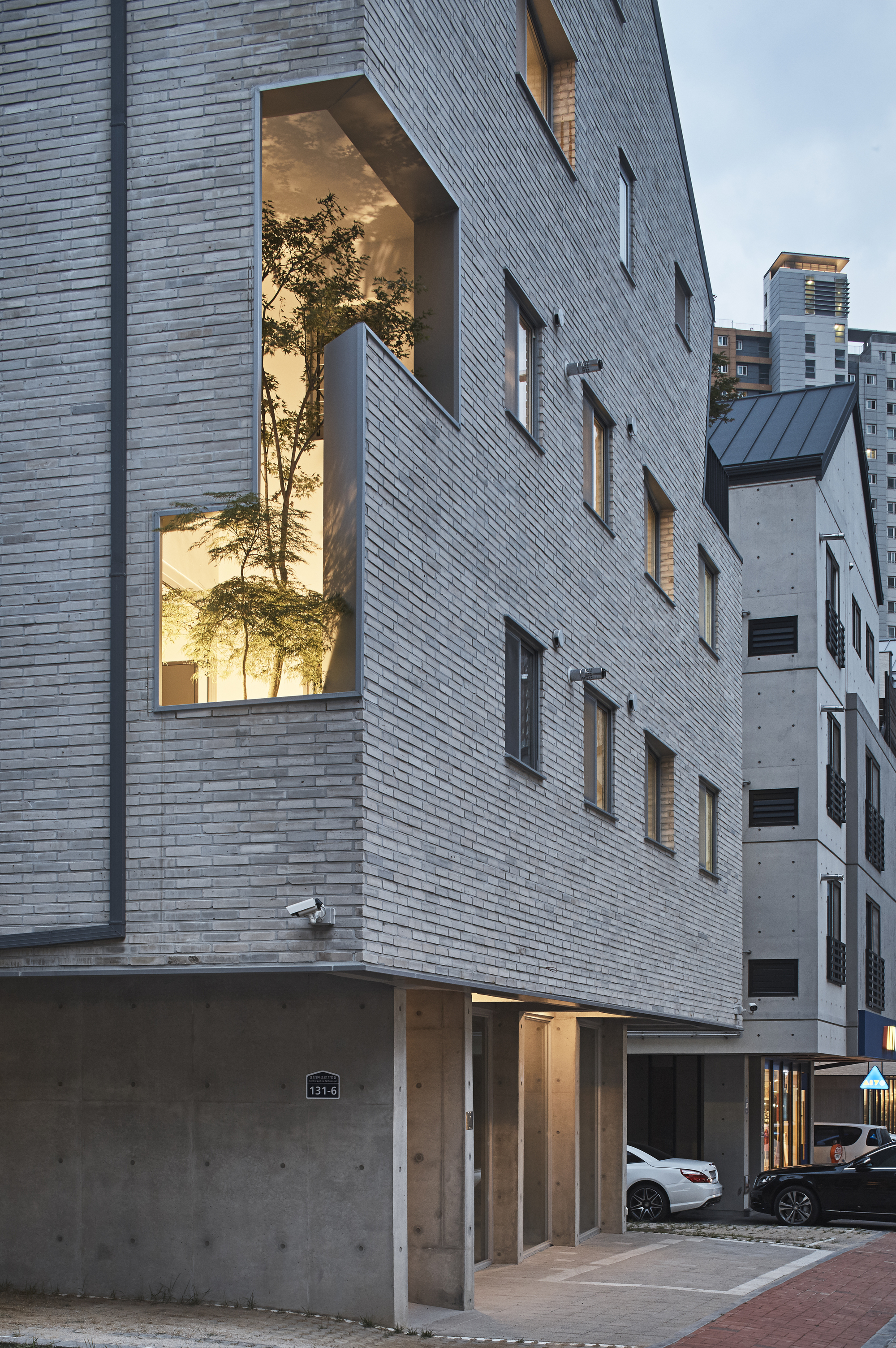 Gallery of The Ziffer / JLArchitects + Solto Jibin  - 17