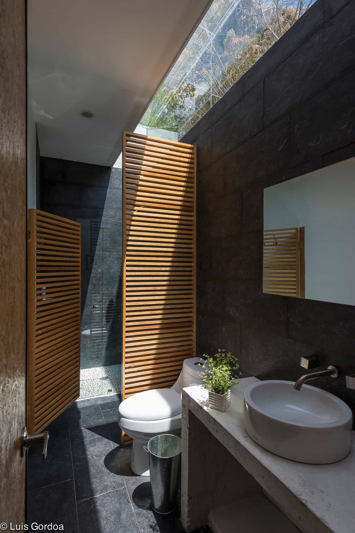 RGT House by GBF Taller de Arquitectura