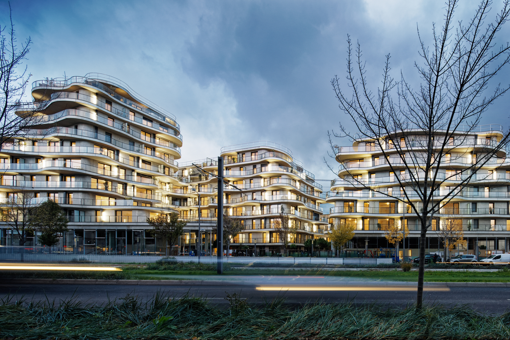 Gallery of Courbes Residential Building / Christophe Rousselle Architecte  - 3