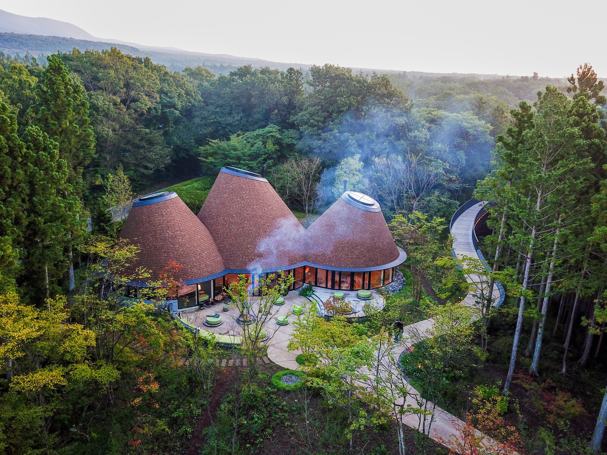 PokoPoko Club House / Klein Dytham architecture