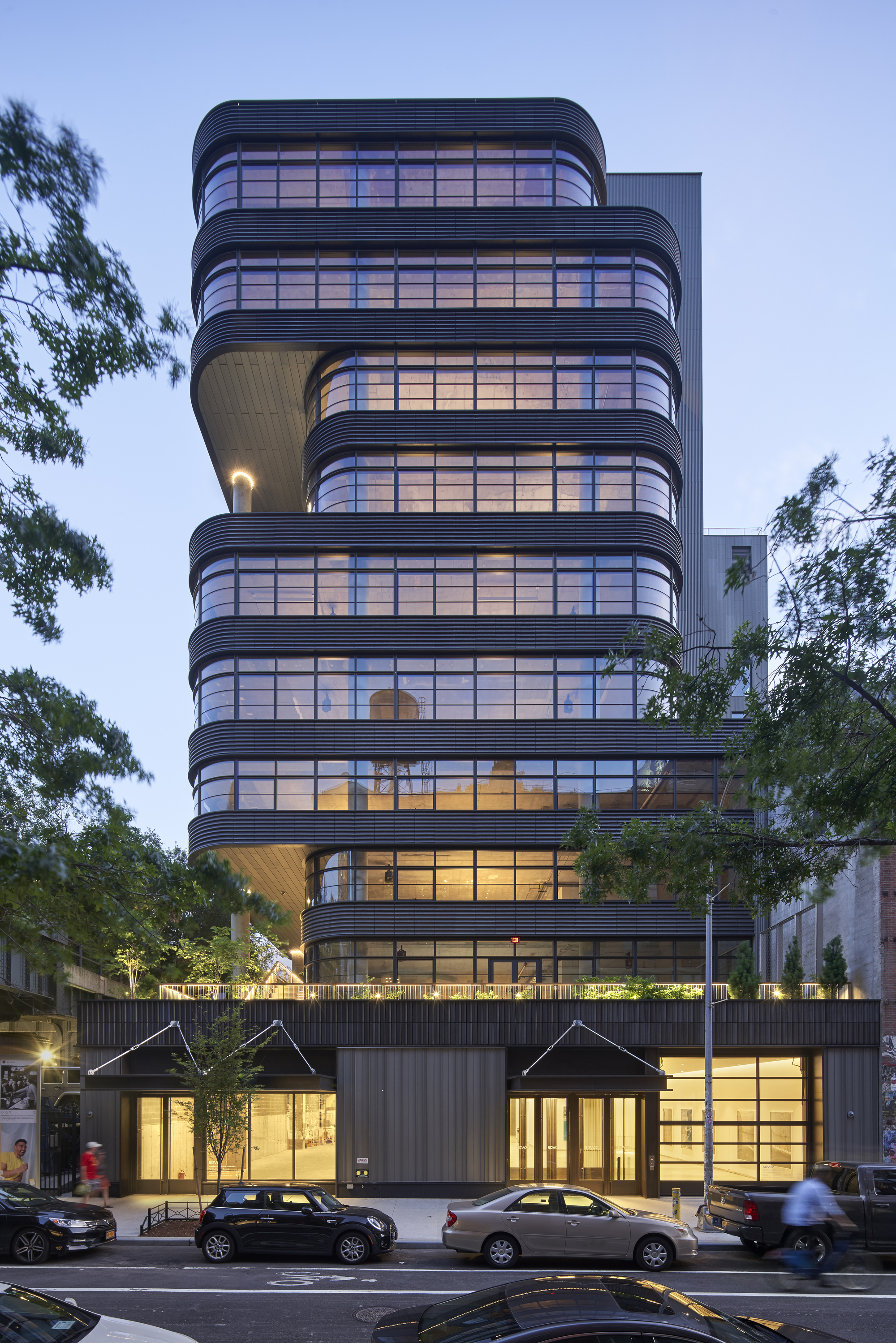 Gallery of 512 West 22nd Street Office Building / COOKFOX Architects  - 29
