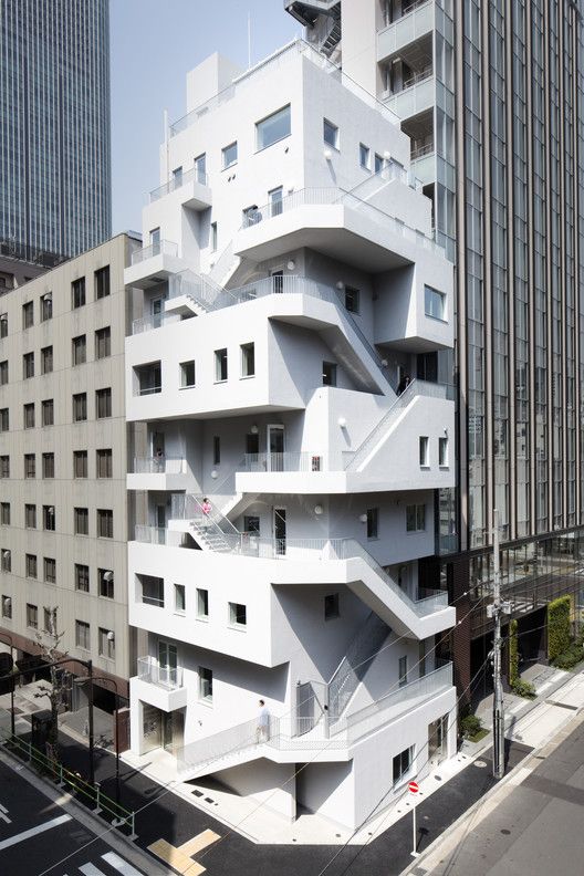 Arakawa Building / Nikken Sekkei