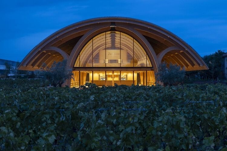 Bodegas Faustino Winery / Foster + Partners